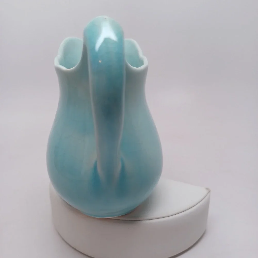 Willowbrook California 60 Vintage Turquoise Blue Crackle Glaze Ceramic‎ Creamer